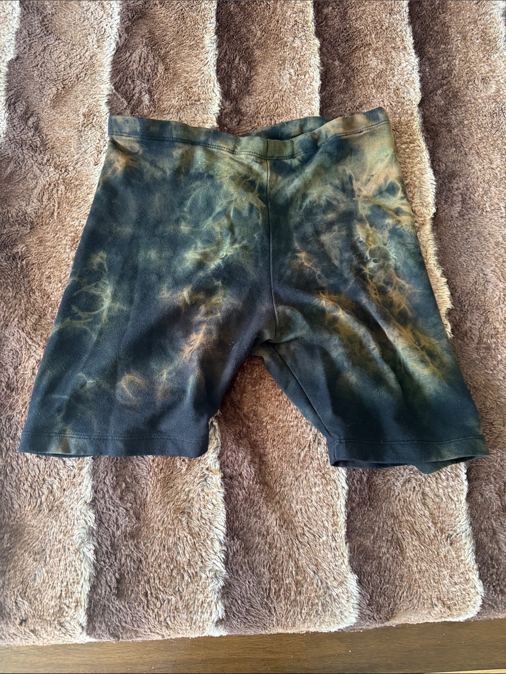 Cotton Citizen Black and Brown Tie-Dye Athletic Shorts